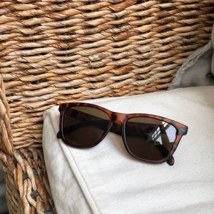 BRAND NEW knockaround sunglasses